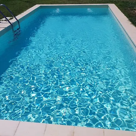 Holiday home Casas Olmo Y Fresno Jardin Y Piscina A 17 Kilometros De Salamanca