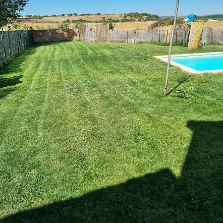 Casas Olmo Y Fresno Jardin Y Piscina A 17 Kilometros De Nyaraló Salamanca