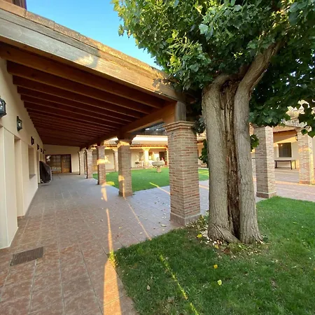 Casas Olmo Y Fresno Jardin Y Piscina A 17 Kilometros De * Salamanca