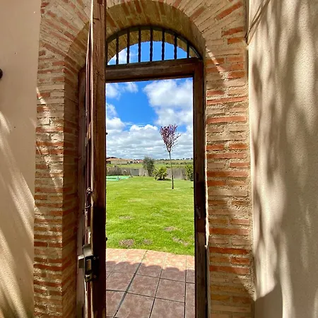 Casas Olmo Y Fresno Jardin Y Piscina A 17 Kilometros De