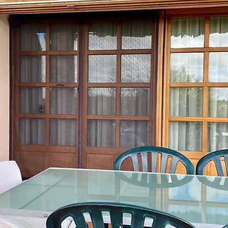 Casas Olmo Y Fresno Jardin Y Piscina A 17 Kilometros De Holiday home